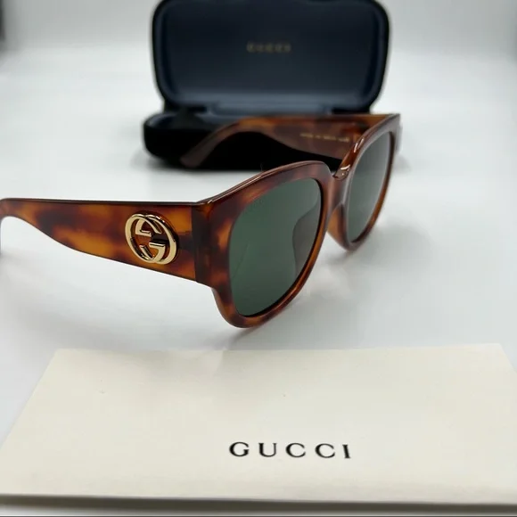 Gucci | Accessories | Gucci Sunglasses New Authentic Classic  display picture 3